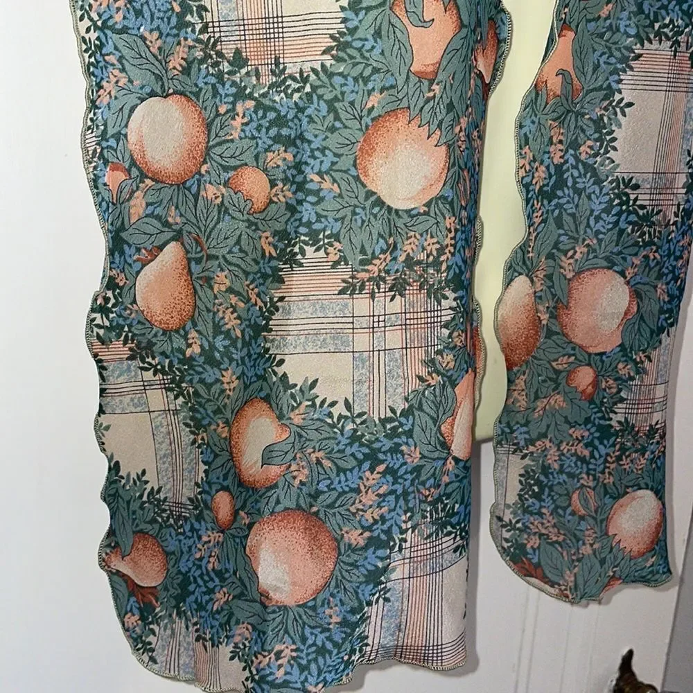 Vtg 70s/80s green, orange &‎ blue fruit & floral polyester scarf